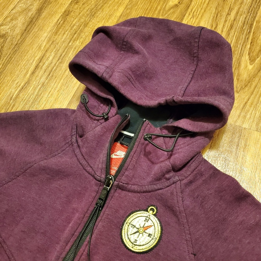 Nike Tech Fleece Jacket Girls XS Purple Full Zip Windrunner‎ Compass Hoodie